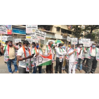 Movement against Devendra Fadnavis at Dahisar West